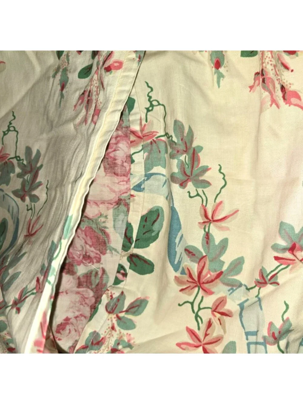 Unbranded this charming